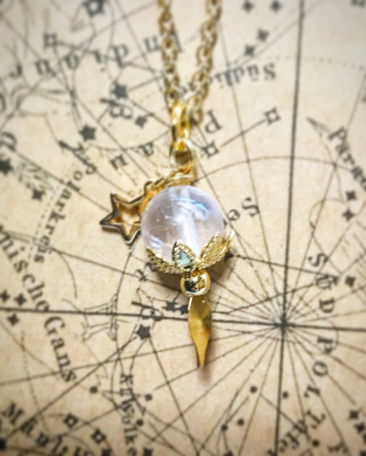 ペンデュラム風ネックレス 水晶 by 月兎の販売店｜雑貨百般・本当に